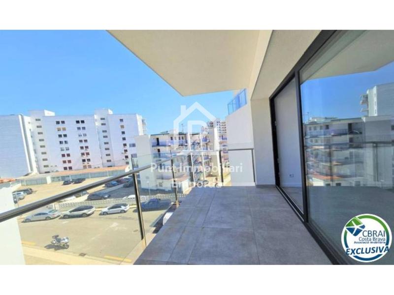 Foto 20771a9e-35ff-4b02-9c8e-eea90b34ed17. Apartamento  de obra nueva en venta en Roses