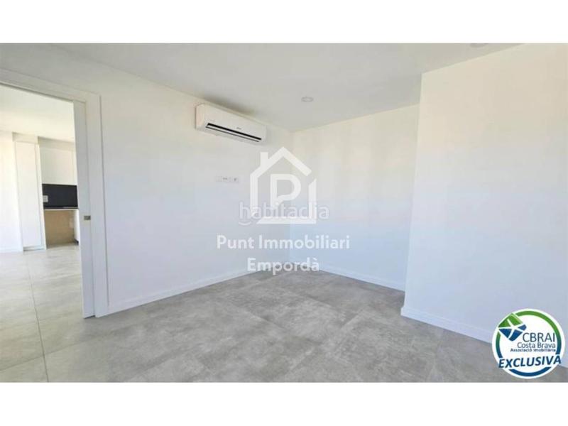 Foto 4cfe60f9-5d39-4b0f-a999-53805586c530. Apartamento  de obra nueva en venta en Roses