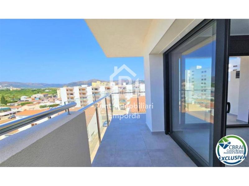 Foto 905e345c-8001-4a54-8c94-31ab98bd0441. Apartamento  de obra nueva en venta en Roses