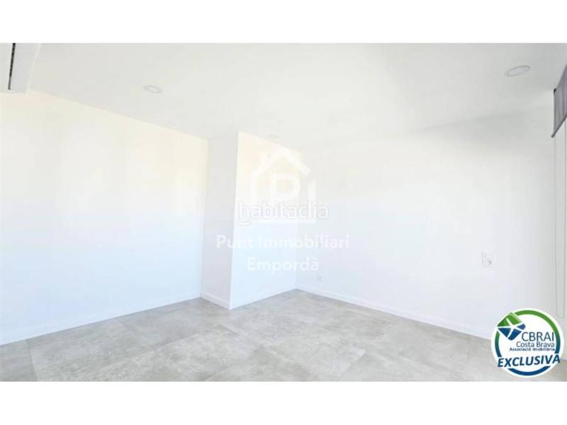 Foto 93b72cac-a4aa-4099-aea9-864f4cff8023. Apartamento  de obra nueva en venta en Roses