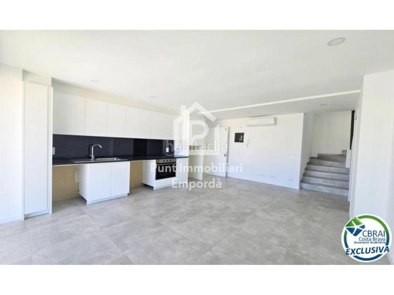 Foto e5534d8d-5681-40d1-a6c3-b38d111ac16b. Apartamento  de obra nueva en venta en Roses