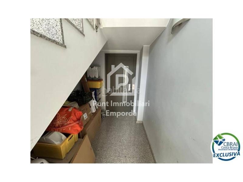 Foto 190e9a3a-5a24-4a54-814a-ac05404b568a. Zweistöckige wohnung mit parking in Nord Roses