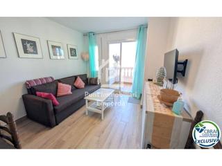 Piccolo appartamento  Canal. Piso de 2 dormitorios con terraza vista canal y licencia turísti