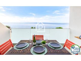 Appartement  Canyelles. Apartamento reformado con vistas al mar y licencia turística