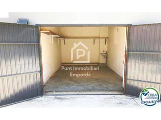Parking voiture  Nautilus. Garaje privado en venta en santa margarida, roses