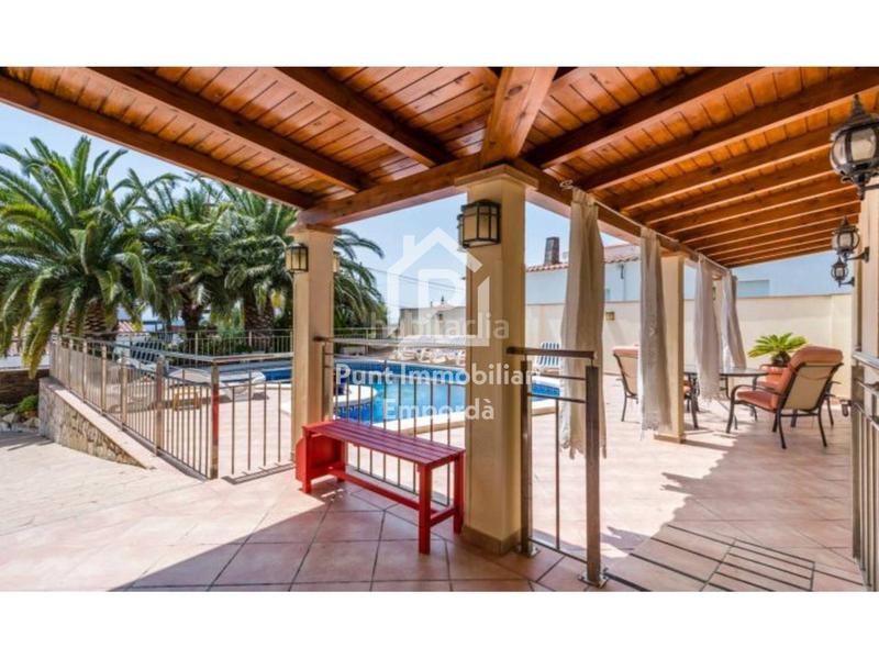 Foto a7a9cffe-82e9-453c-bba8-ddf7906ee1c3. Casa con riscaldamento parcheggio piscina in Nord Roses