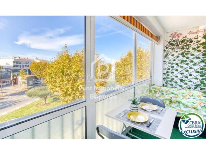 Foto 0b00a445-90b3-42fe-8aa2-ac488fcb1c8f. Estudio acogedor estudio con terraza cerrada en sector flamicell en Empuriabrava