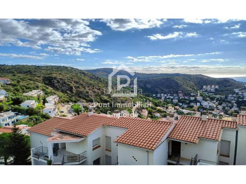 Foto 26e5d8e2-e172-4431-97d7-dad0d5bebbf1. Appartement avec parking dans Puig Rom-Canyelles-Almadrava Roses