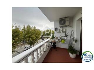 Piccolo appartamento  Sector alberes. Bonito piso en venta en la zona comercial de empuriabrava.