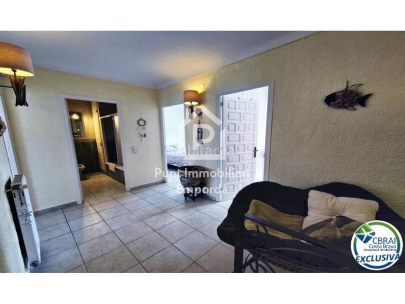 Foto f0770db1-d993-4c44-9860-afcd698aa024. Maison avec parking piscine dans Port Grec - Port Moxó Empuriabrava