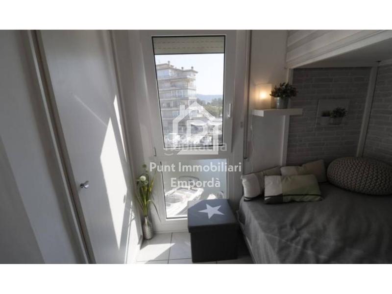 Foto 53833f20-8425-4861-98d9-9d909adf7bc7. Etagenwohnung mit parking in Santa Margarida Roses