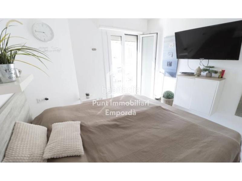 Foto 9e70fc94-438b-481d-84d7-1a72a32ed34a. Etagenwohnung mit parking in Santa Margarida Roses