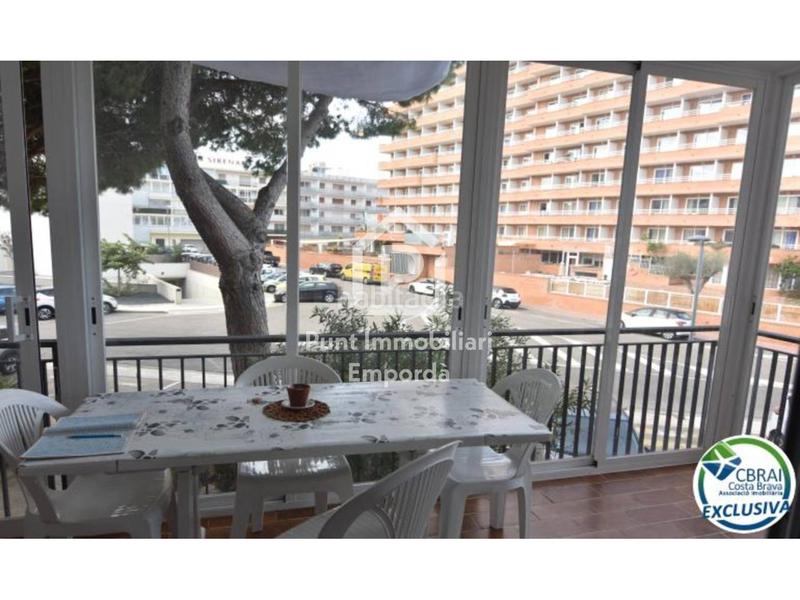 Foto 97d1f060-4101-4f3d-921a-5be287a1aded. Piso apartamento situado en santa margarita a 250 metros de la playa. en Roses