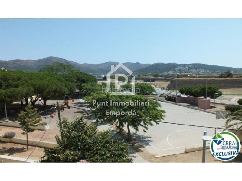 Foto ba28d1ba-eecc-48e1-ac02-2aea9f6c3062. Appartement avec chauffage dans Nord Roses