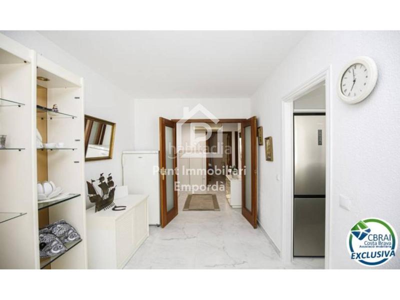 Foto 592b1347-10e8-4fe9-a65d-c902efe4f333. Apartament amb calefacció a Salins - Cavall de Mar Empuriabrava