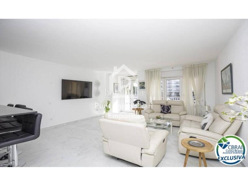 Foto 99bca0cb-a30d-41d0-80d2-e0cf08861aca. Apartament amb calefacció a Salins - Cavall de Mar Empuriabrava