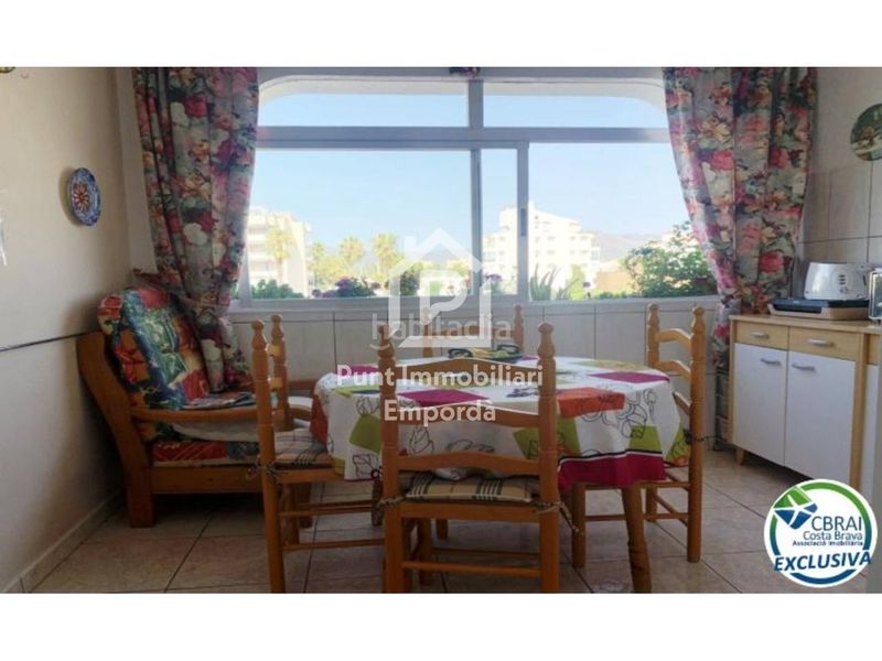 Foto 1b013fc1-2d46-48ae-8870-03c3f30e6992. Apartament amb aparcament a Santa Margarida Roses