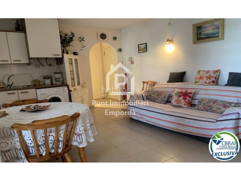 Foto e97ac238-39bc-4a6a-b083-97a123a11c3a. Apartament amb aparcament a Santa Margarida Roses