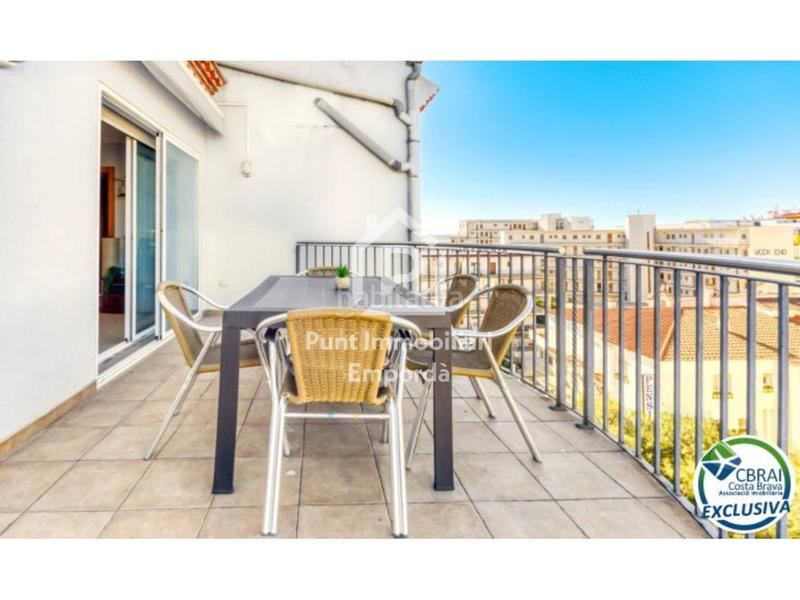 Foto 83503f07-dc07-41bc-b683-f9031971b7e8. Zweistöckige wohnung in Salatar Roses