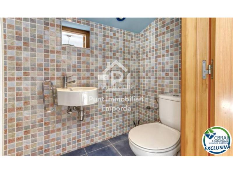 Foto b86f6ded-5344-468c-9175-3e46041125f8. Zweistöckige wohnung in Salatar Roses