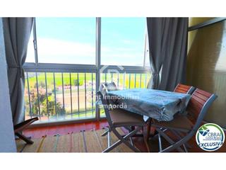 Pis  Alhambra. Estudio con vistas espectaculares a la montaña y licencia turíst