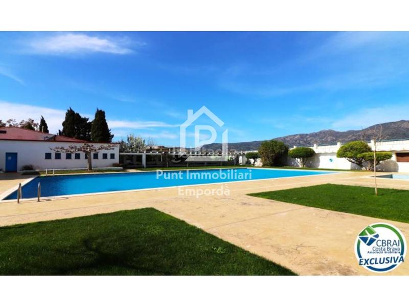 Foto 2d2e1a82-3d0e-49b2-a1e3-a0d2600849ed. Appartamento con riscaldamento piscina in Nord Roses