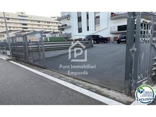 Aparcament cotxe  Delta muga. Parking sector delta muga