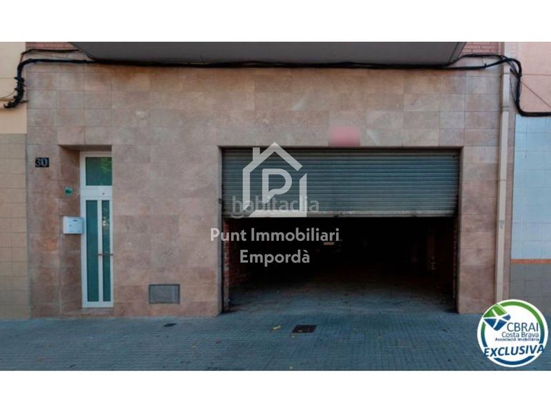 Foto d21ddb5d-b67a-4b41-91a8-7991a80681c4. Local comercial a Centre Roses