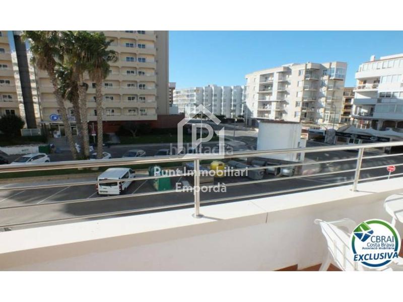 Foto 25cc0657-251f-4a36-a1be-1c2c852de166. Apartament amb piscina a Santa Margarida Roses