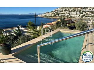 Casa  Avenida 61 avinguda de jose diaz pacchecoosé díaz. Casa en roses, 3 habitaciones, 250 m2