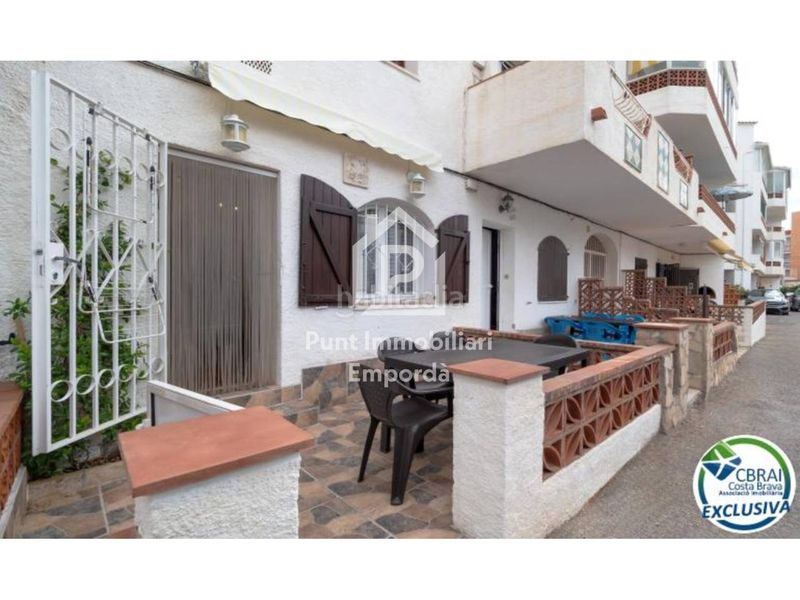 Foto ce20f4b1-cbfd-4d97-b7b5-debf42716e3c. Apartament amb aparcament piscina a Salins - Cavall de Mar Empuriabrava