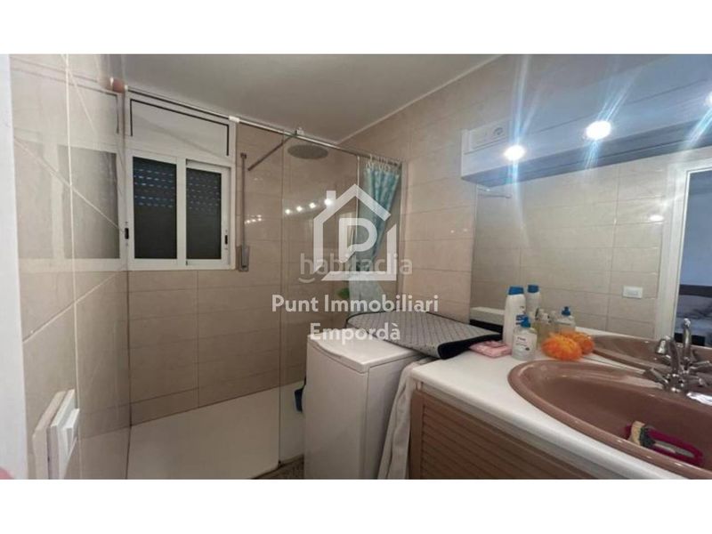 Foto 1d2646b8-0bc0-4b5c-87bc-62abefe3fccb. Apartament amb aparcament a Santa Margarida Roses