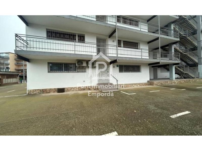 Foto 9f3a0a31-b61d-4886-af54-08cd582c59a0. Apartament amb aparcament a Santa Margarida Roses