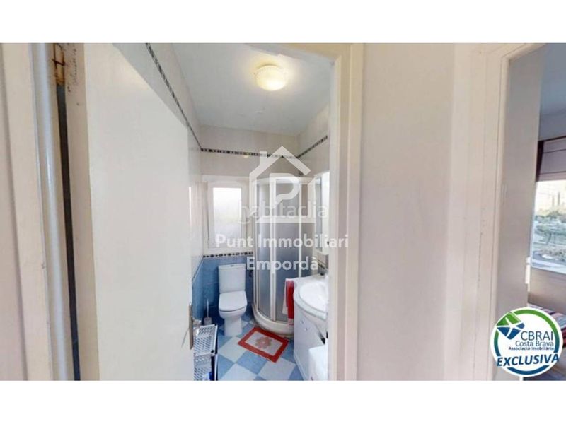 Foto 5f51495b-1fc6-4034-a512-c73f9063cdff. Apartament amb aparcament piscina a Els Grecs-Mas Oliva Roses