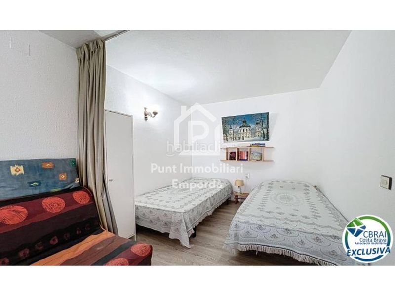 Foto 4d2e5f6d-602c-43fe-bb8a-5649331dcf2f. Pis a Salatar Roses
