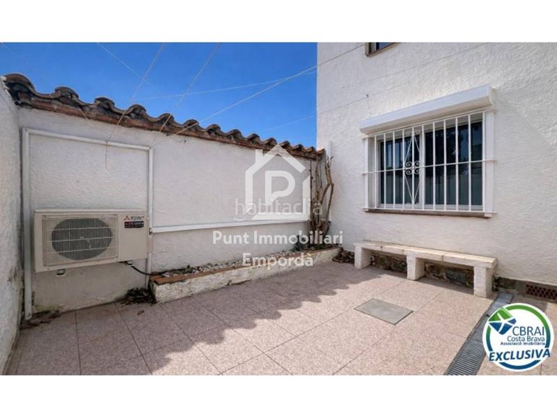 Foto 72e549d1-8b96-465f-9634-44411446c567. Casa amb aparcament a Carlit - Montseny Empuriabrava