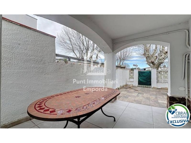 Foto ae47f2f2-80d1-47d3-b940-4b15e700520c. Casa amb aparcament a Carlit - Montseny Empuriabrava