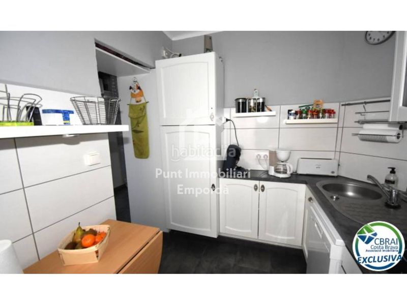 Foto 92099aad-1674-42e0-be24-608b7a6c9986. Apartament amb calefacció aparcament a Centre Roses