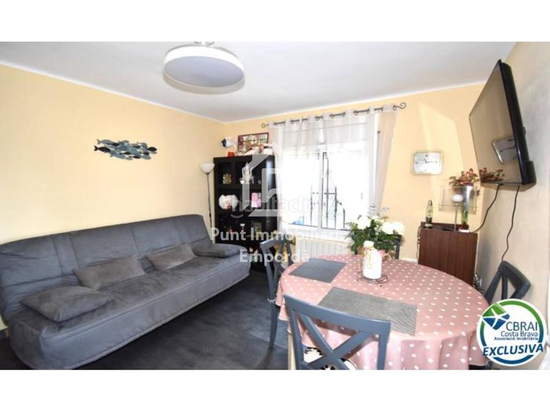 Foto c937640d-895c-42f4-b536-eabbbde85835. Apartament amb calefacció aparcament a Centre Roses