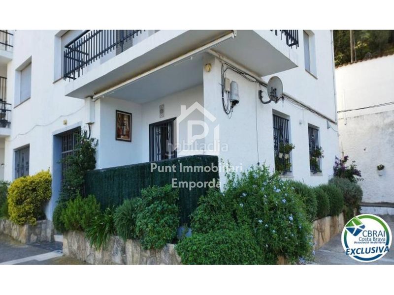 Foto cee528eb-fbf6-4a7a-9366-73ec8779b149. Apartament amb calefacció aparcament a Centre Roses