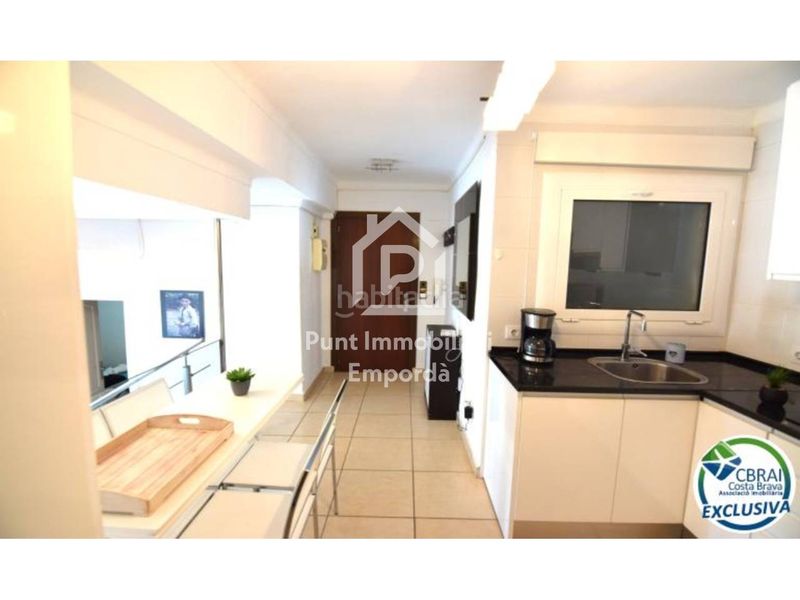 Foto b6a69d94-b69b-4393-b1be-98451d936406. Apartament amb calefacció a Muga - Gran Reserva - Badia Empuriabrava