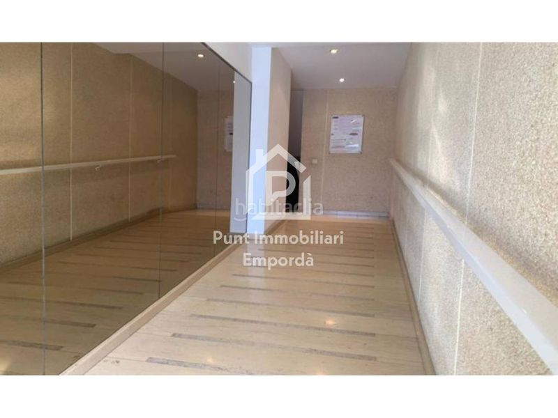 Foto 0e248a1f-279a-48d2-a035-3e8136edf003. Piso magnífico piso a 200 m de la playa con licencia turística en Roses