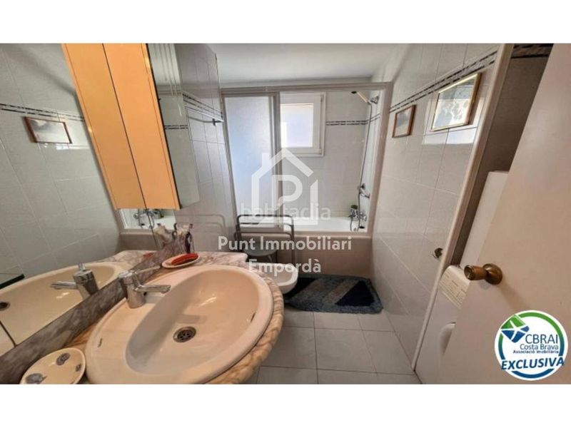 Foto 27fc28d3-190b-4172-8222-13a43269471d. Apartament amb calefacció aparcament a Puig Rom-Canyelles-Almadrava Roses