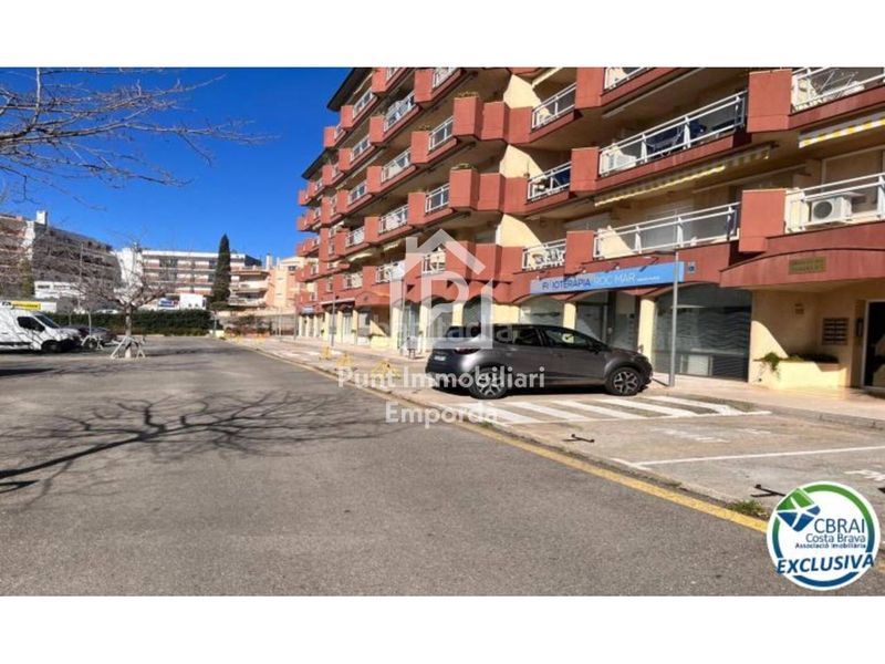 Foto 6e691662-4d49-4447-9cff-e69d74b80ef6. Apartament amb calefacció aparcament a Puig Rom-Canyelles-Almadrava Roses