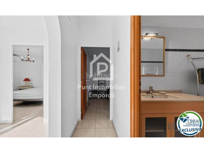 Foto 0e85c521-9a1d-44e5-97b1-fd175aded263. Apartament amb calefacció aparcament a Nord Roses