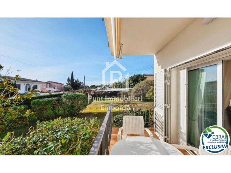 Foto 5da68c00-173a-4a68-834d-8f0f290be191. Apartament amb calefacció aparcament a Nord Roses