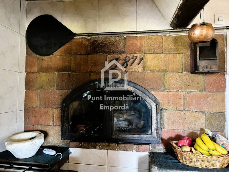 Foto 1ae9c2fd-57e2-43ce-be66-d64849391de5. Casa amb aparcament a Biure