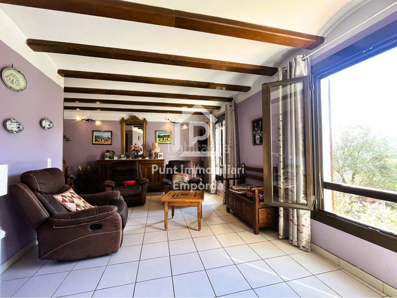 Foto 4251e577-81a1-45ec-99c7-ee7576485556. Casa amb aparcament a Biure