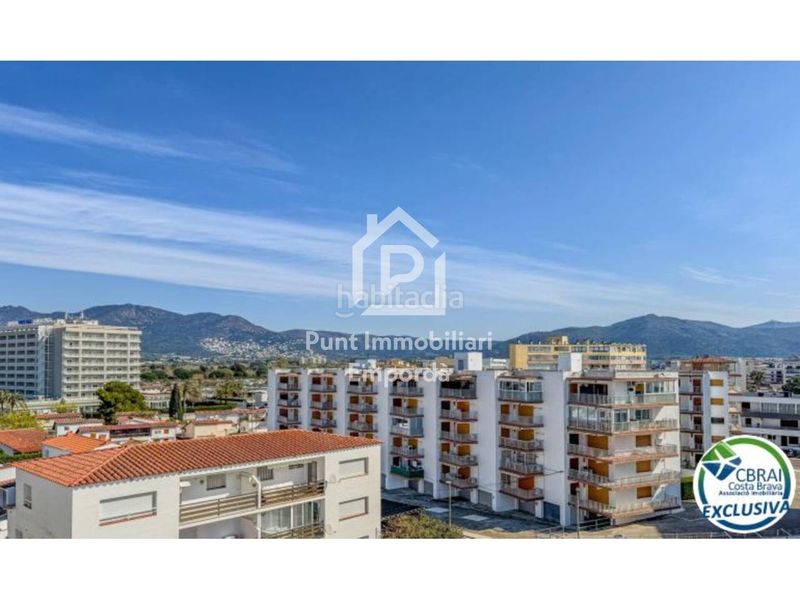 Foto 7b668476-bb44-4dd6-bcb8-0ebe0b6d4ef5. Apartament amb calefacció aparcament piscina a Santa Margarida Roses