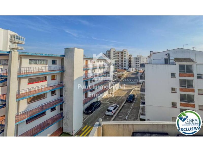 Foto 92da74c6-b5d6-466a-ae51-b7d49bd3a146. Apartament amb calefacció aparcament piscina a Santa Margarida Roses